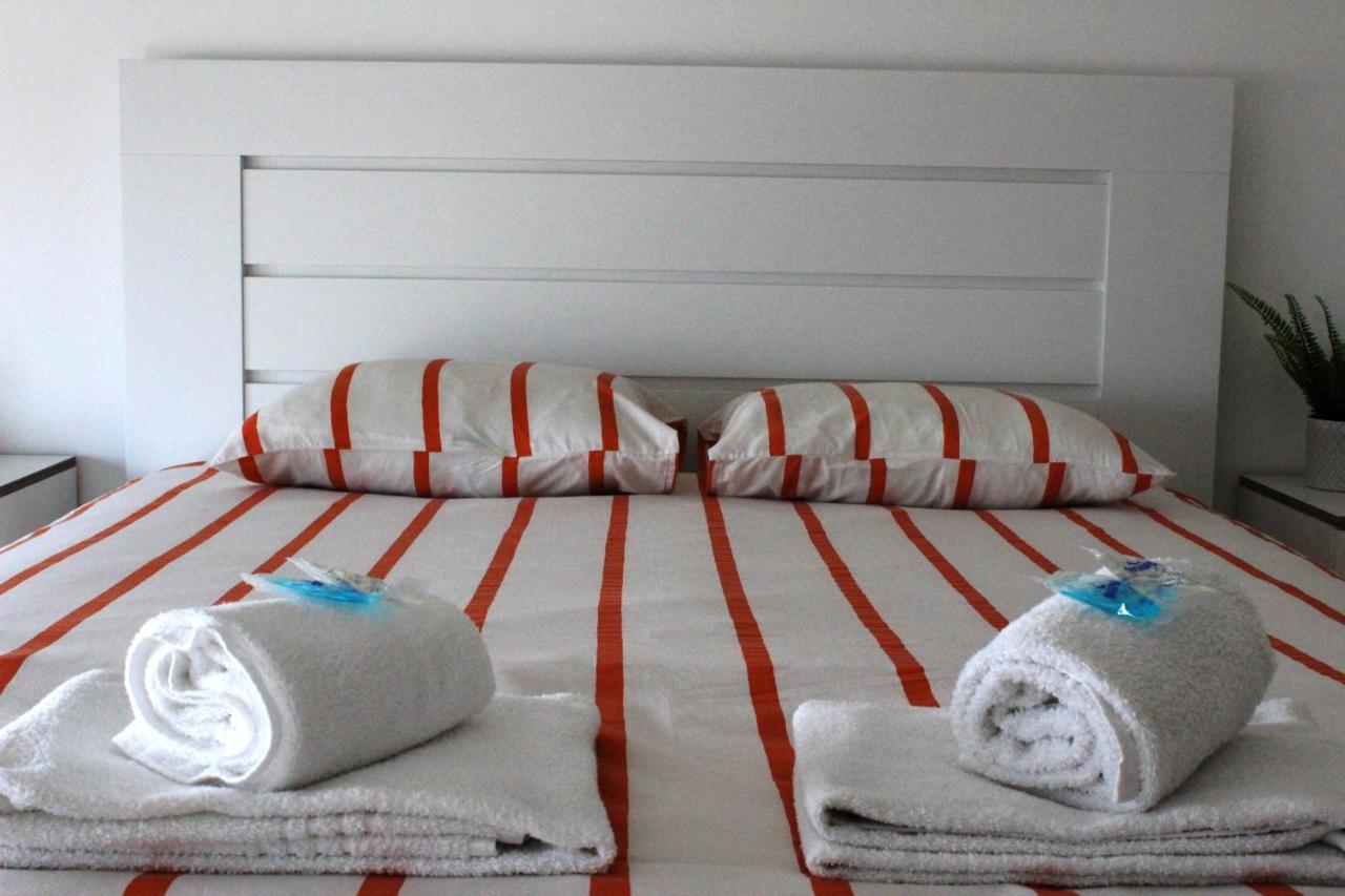 Swordfish Sea View Apartment เปนิช ภายนอก รูปภาพ