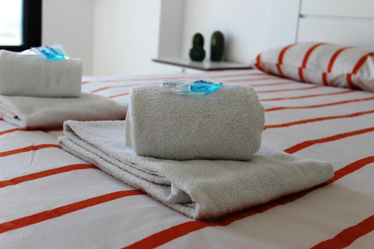 Swordfish Sea View Apartment เปนิช ภายนอก รูปภาพ